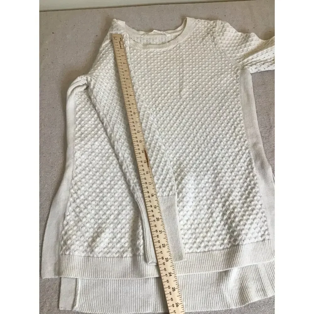 Athleta Honeycomb Cream Color Sweater Cozy Tunic, merino wool blend Sz Medium